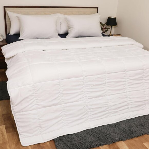 Breathable Twin XL Comforter with Box Stitching - Ultra Fluffy Down Alternative